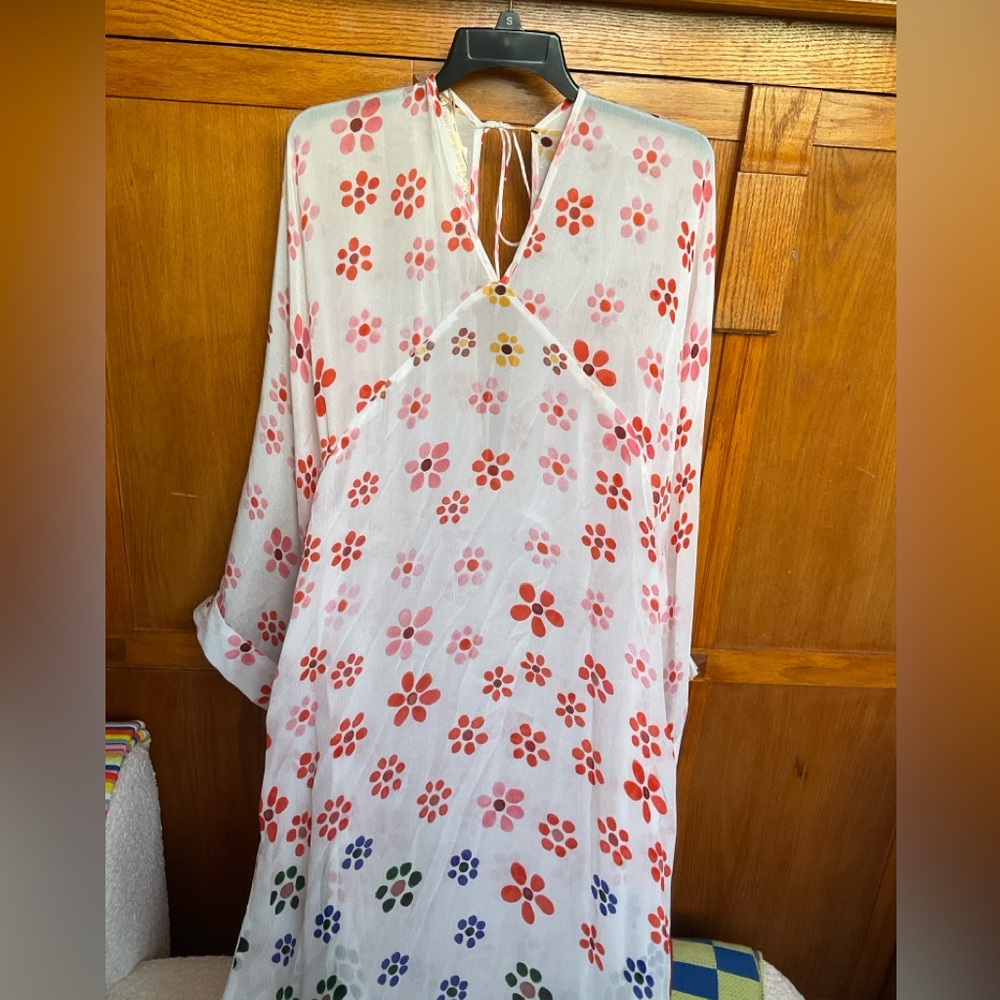 Jen's Pirate NWT. Booty Multicolor Floral Maxi Dress. Viscose Chiffon. Medium. - Picture 6 of 10